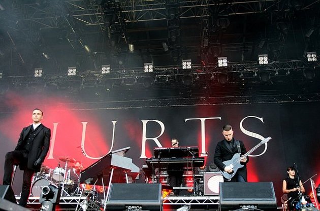 Группа Hurts даст два концерта в Украине