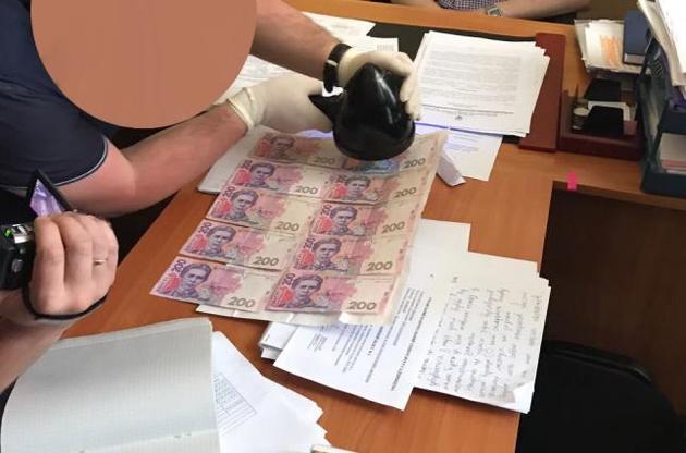 В Умани декан пытался получить взятку