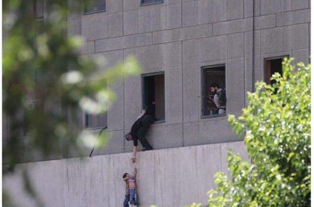 Іран повідомив, що подвійний теракт в Тегерані був скоєний членами "Ісламської держави"