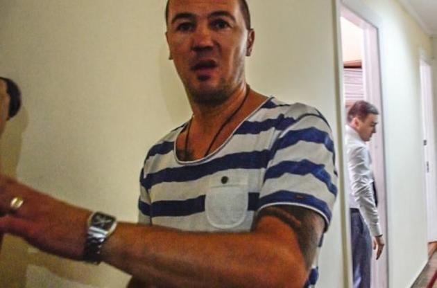 Боксера Буцу затримали за побиття депутата