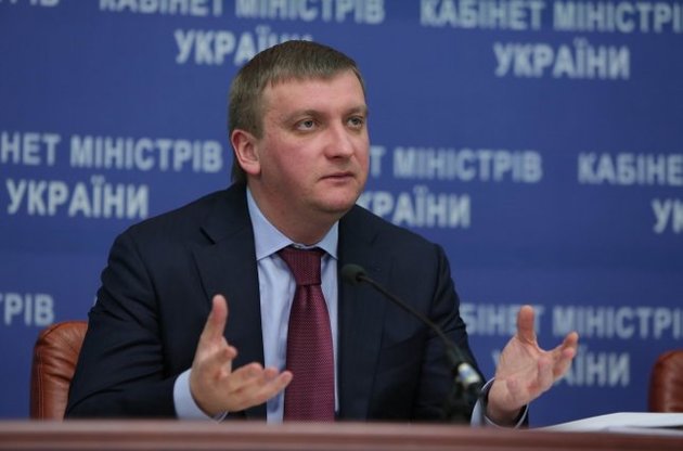 Петренко розповів про готовність юридичних механізмів до введення візового режиму з Росією
