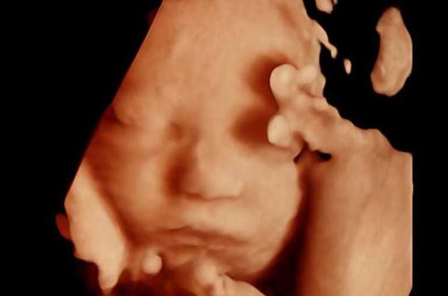 Діти розрізняють обличчя людей ще до народження