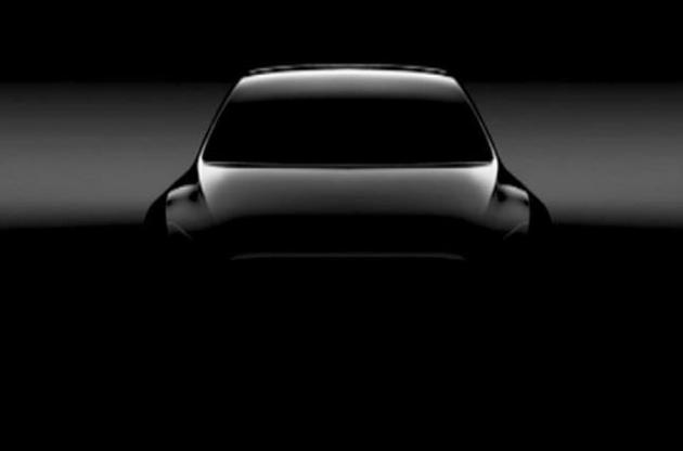 Илон Маск показал очертания нового электрокара Tesla Model Y