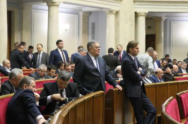 Социологи снова посчитали виртуальный рейтинг партий