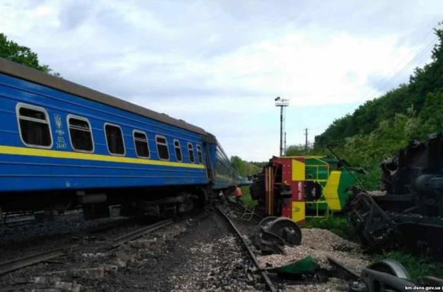 В "Укрзалізниці" назвали причину столкновения поездов возле станции "Негин"