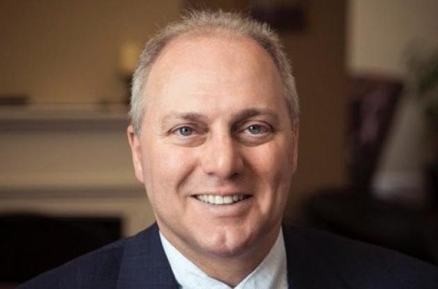 Скелиз является лидером республиканского большинства в Палате Представителей