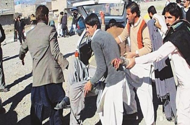 Жертвами трех взрывов в Пакистане стали 73 человека