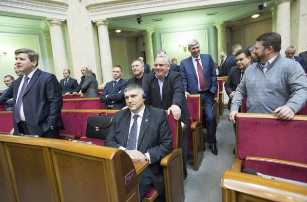 У червні до Ради найгірше ходили депутати з "Волі народу" та "Опоблоку"