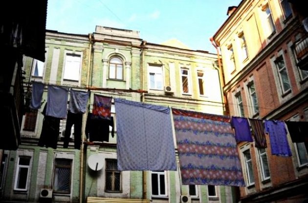 Кияни висловлюють глибоку стурбованість у зв'язку із вартістю комунальних послуг