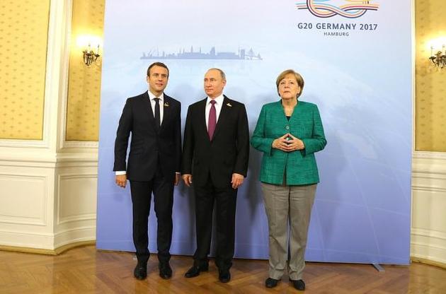 Меркель, Макрон и Путин подтвердили важность прекращения огня в Донбассе