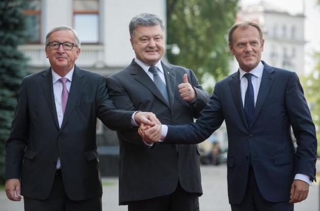 Порошенко, Туск і Юнкер уникли відповіді на питання про підсумкову заяву саміту "Україна-ЄС"
