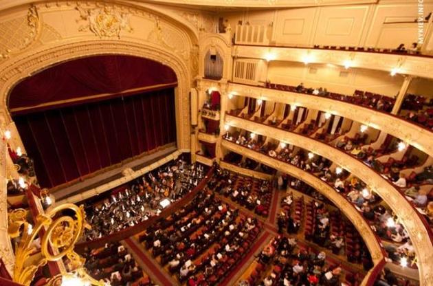 У новому сезоні глядачі побачать вистави про Леніна, Сталіна та убиту собаку