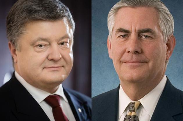 Порошенко та Тіллерсон обговорили ситуацію в Донбасі
