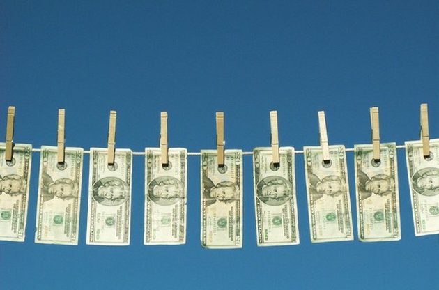 НБУ продолжает курс валютной либерализации