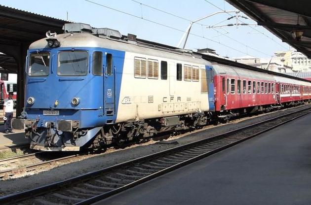 В Венгрии из-за сообщения о бомбе проверяют международные поезда