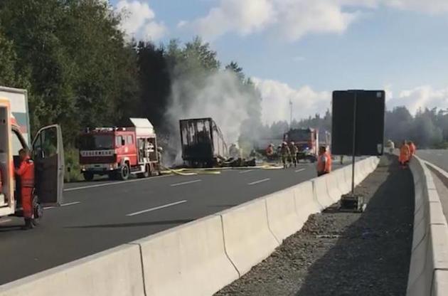 Автобус с туристами сгорел после ДТП в Баварии, есть пострадавшие