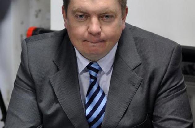 Директора Львовского бронетанкового завода отстранили от должности