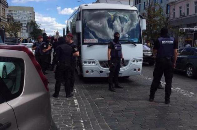 Полиция задержала 29 человек