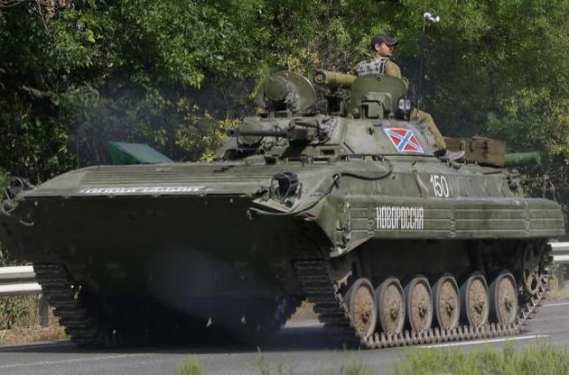 Бойовики з танку обстріляли опорний пункт ЗСУ під Красногорівкою