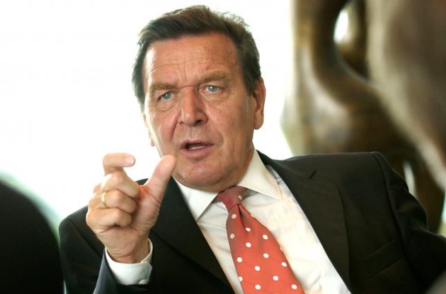 Экс-канцлера Германии Шредера пригласили на должность директора "Роснефти" - СМИ