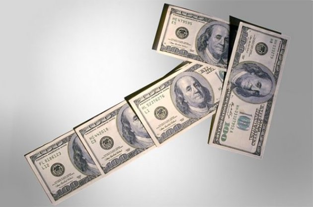НБУ понизил официальный курс гривни до 25,84 грн/доллар