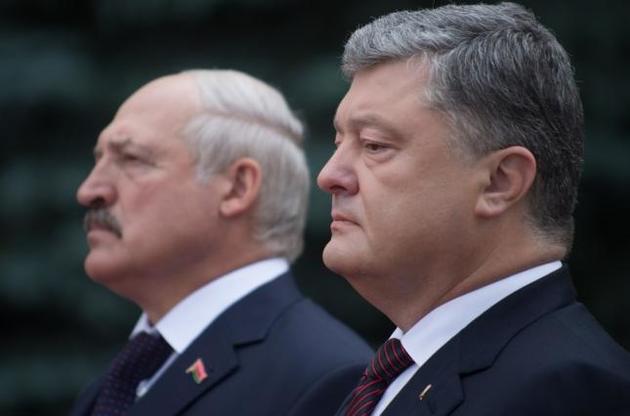 Лукашенко предложил Порошенко совместно отправлять в Донбасс гумконвои