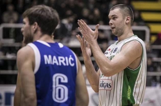 Фесенко продовжить виступати за "Авелліно"