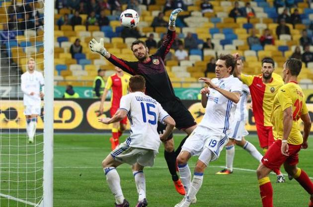 "Динамо" змогло зберегти лідерство в чемпіонаті