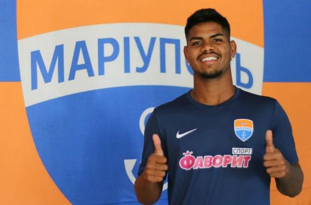 Ерікс підписав контракт на два роки