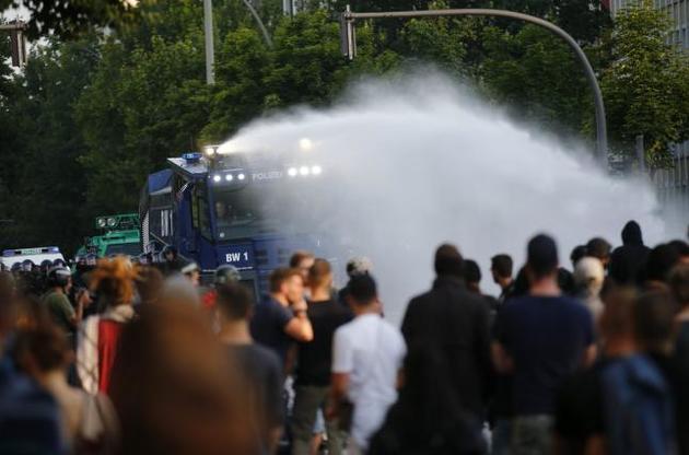 Заворушення в Гамбурзі оцінили в 12 млн євро.