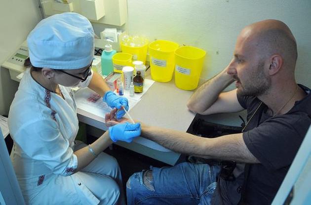 Реорганизация службы крови в Украине позволит экономить до 500 млн грн в год – специалист