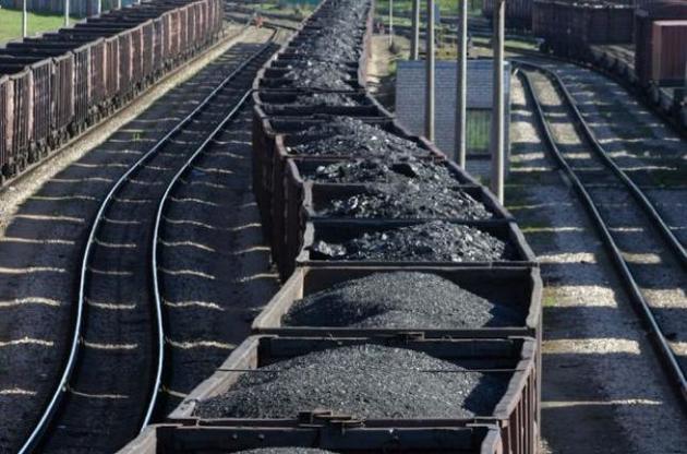 Поставки вугілля США в Україну стануть частиною стримування Росії - Bloomberg
