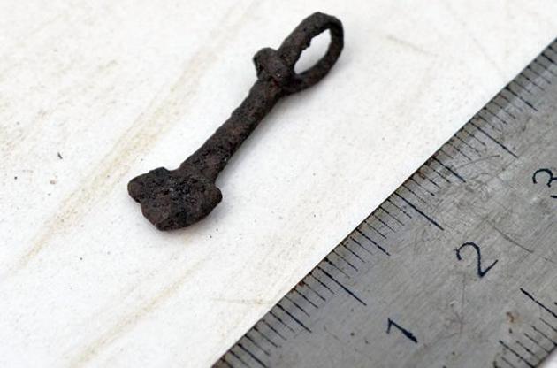 Прикраси були виготовлені у IX &mdash; початку X століття