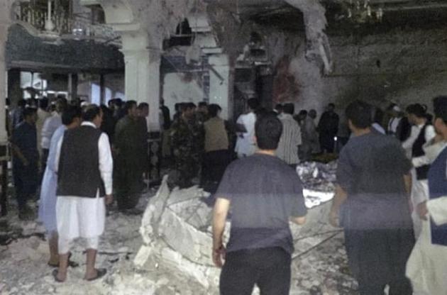 В Афганистане смертники атаковали мечеть, погибли более 25 человек - СМИ