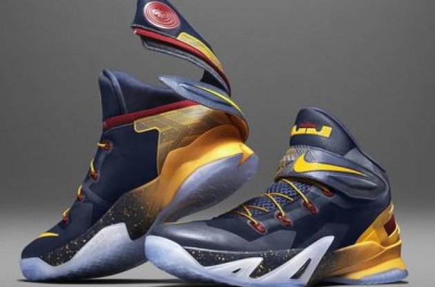 Компания Adidas до конца года сократит количество своих магазинов в России.