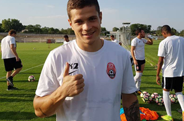 "Заря" подписала Громова