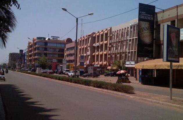 В Уагадугу терористи вбили 17 осіб