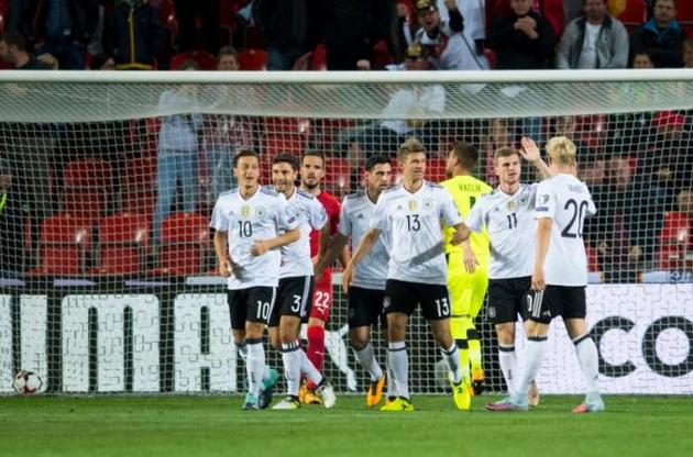 Немцы дожали чехов