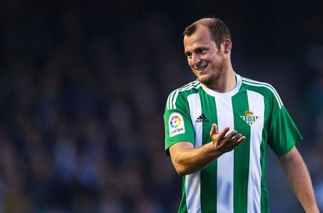 Зозуля может покинуть "Бетис" бесплатно