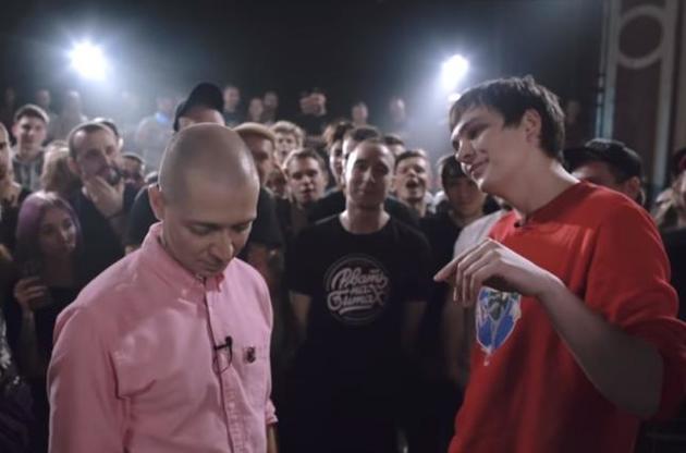 Видео рэп-баттла Oxxxymiron и Гнойного собрало более трех миллионов просмотров за ночь