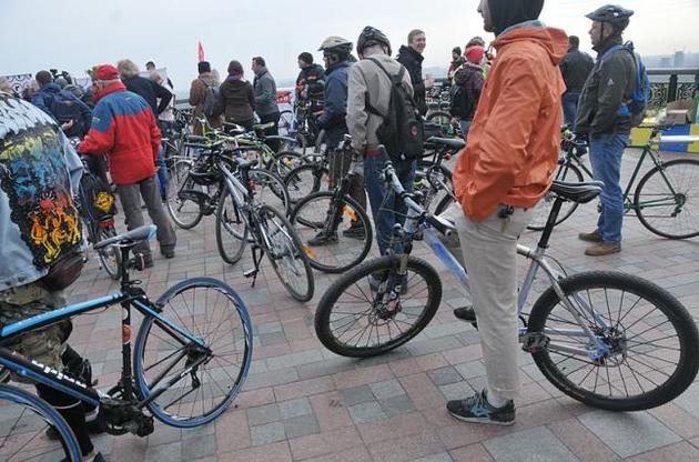 Київська влада спробує полегшити життя велосипедистам