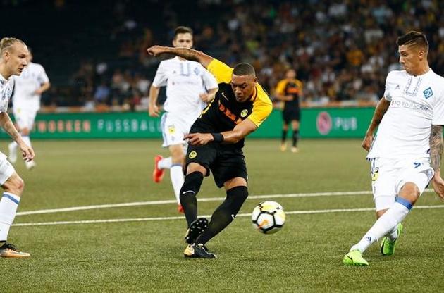 Швейцарцы забили два гола и прошли дальше