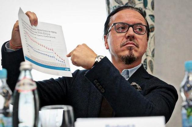 Кабмін призначив Балчуна на посаду керівника "Укрзалізниці" в квітні 2016 року