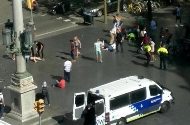 Теракт в Барселоні очевидці зняли