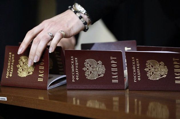 США знову видають візи росіянам.