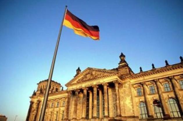 У МЗС Німеччини не бажають повністю руйнувати відносин з РФ