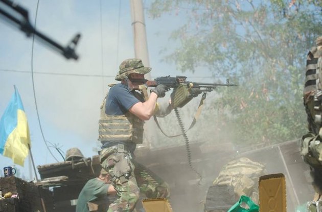 За даними ЗСУ, під час боїв в Іловайську загинули 192 бійця