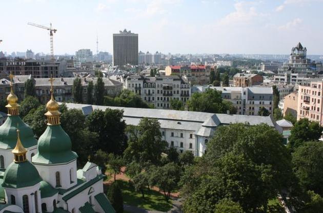 Лето в Киеве было теплее климатической нормы на 2,5 градуса