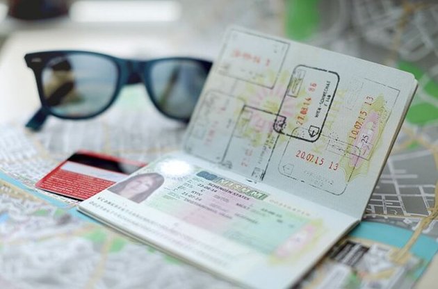 СБУ рассказала о правилах безопасных путешествий за границу