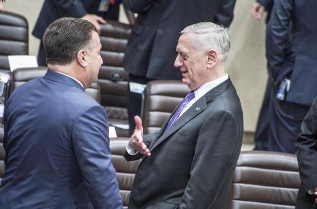 Меттіс і Полторак зустрінуться на День Незалежності України